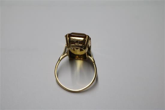 Two 9ct gold and gem set rings.